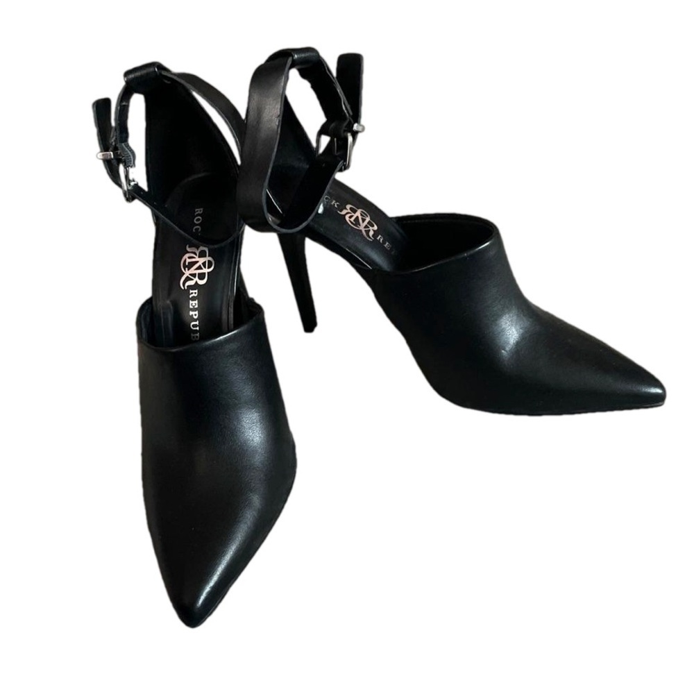 Rock & Republic closed toe Stilettos